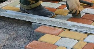 Укладка клинкерной брусчатки в Изобильном: цена от 831 руб. за м2