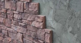 Качественная отделка цоколя фундамента снаружи в Изобильном в октябре