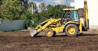 Выравнивание рельефа в Изобильном в октябре